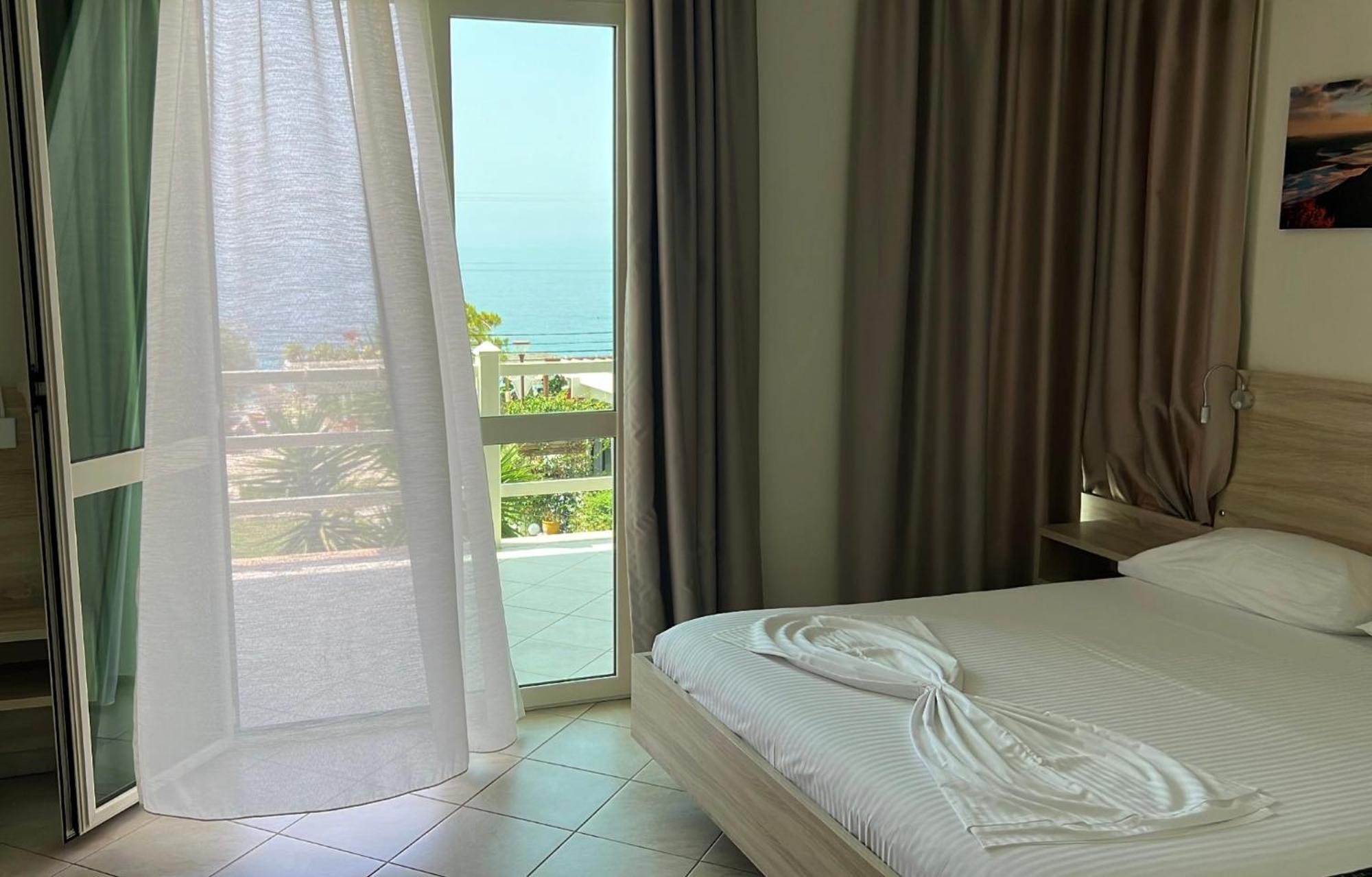 Hotel Jon ديرمي المظهر الخارجي الصورة