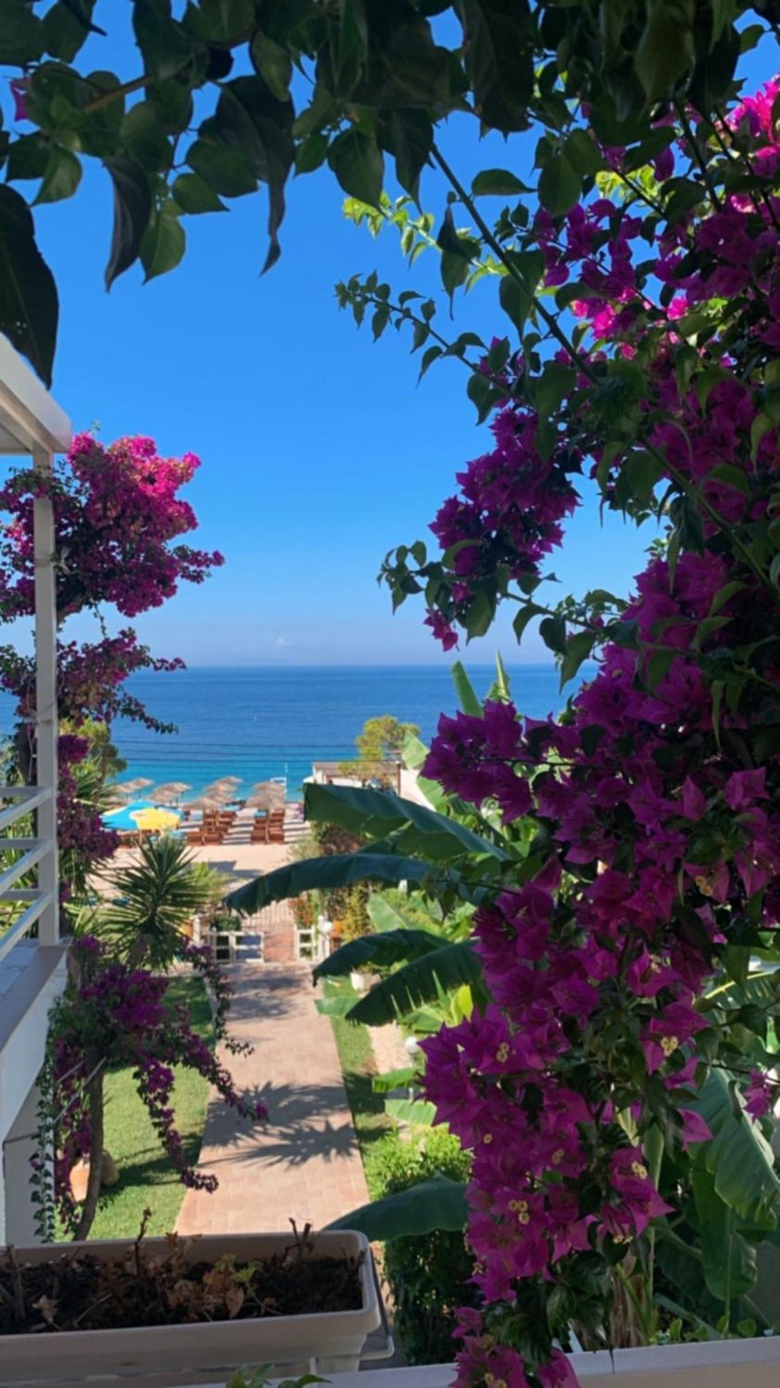 Hotel Jon ديرمي المظهر الخارجي الصورة